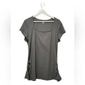 🟣Old Navy Black Maternity Ribbed Tee – XXL